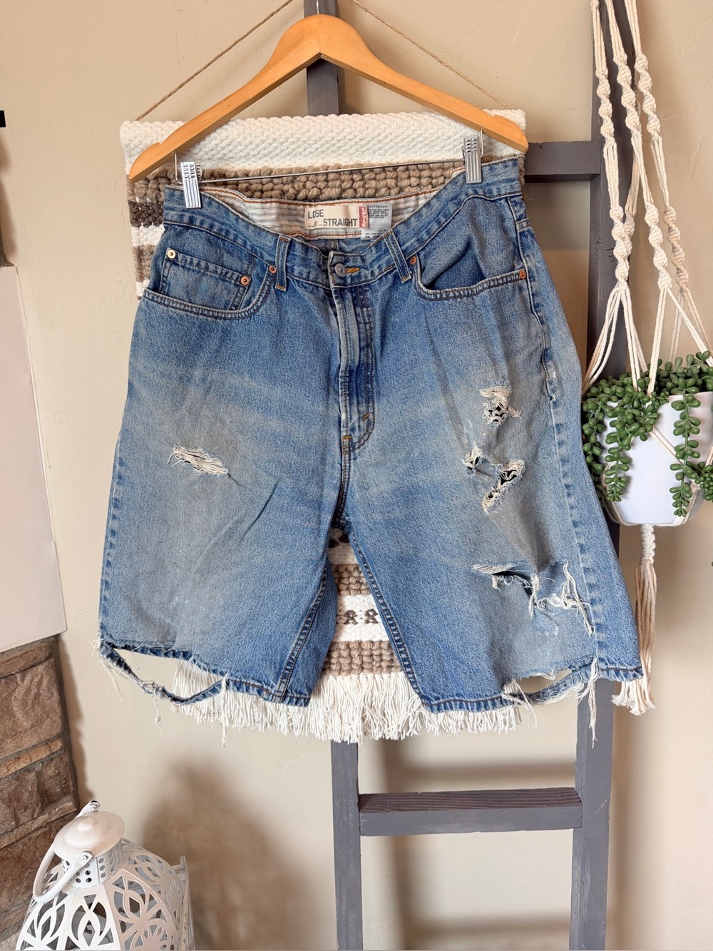 Levi's 569 Mens Distressed Denim Jean Shorts Blue Size 36 #169